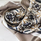 de LAMAR SILK SQUARE SCARF, OLIVE/BLACK